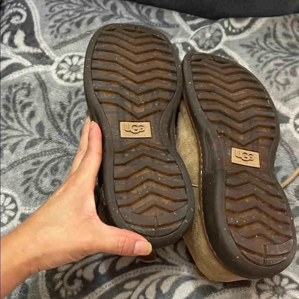 UGG pre owned